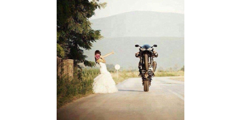 MOTORCU İLE EVLENEN KADINLAR ÇOK ŞANSLI...